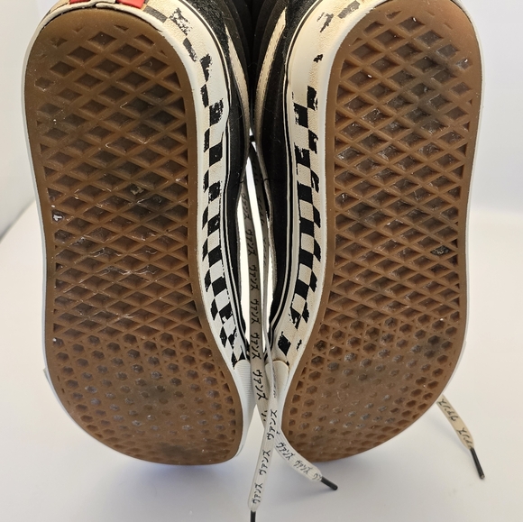 Authentic Vans UNISEX Tiger Check High Top- Mens 12,  Womens 10.5 - Picture 8 of 8